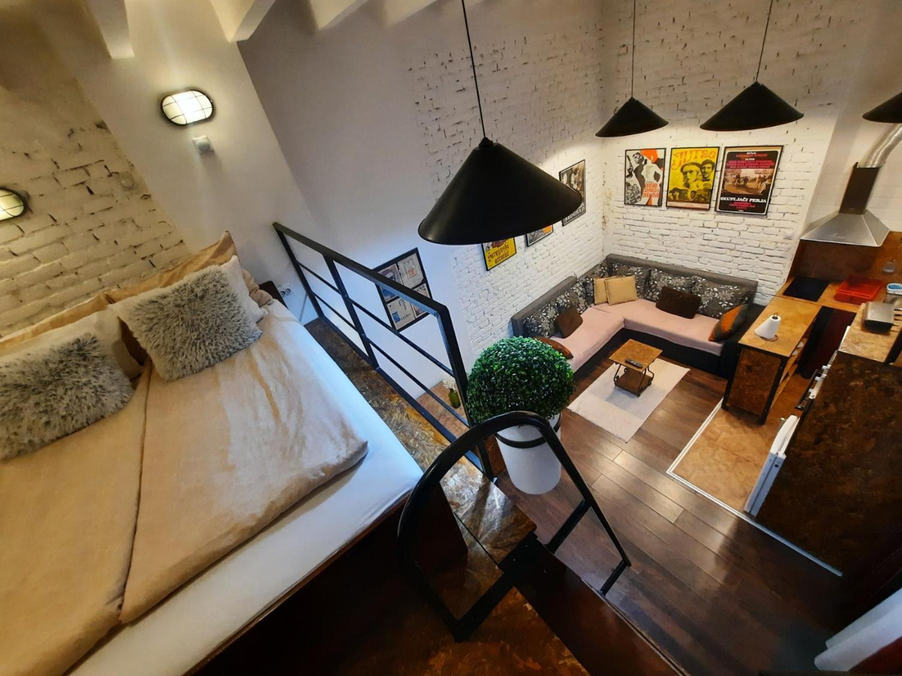 Authentic Belgrade Centre Hostel - Only Private Rooms Exterior photo