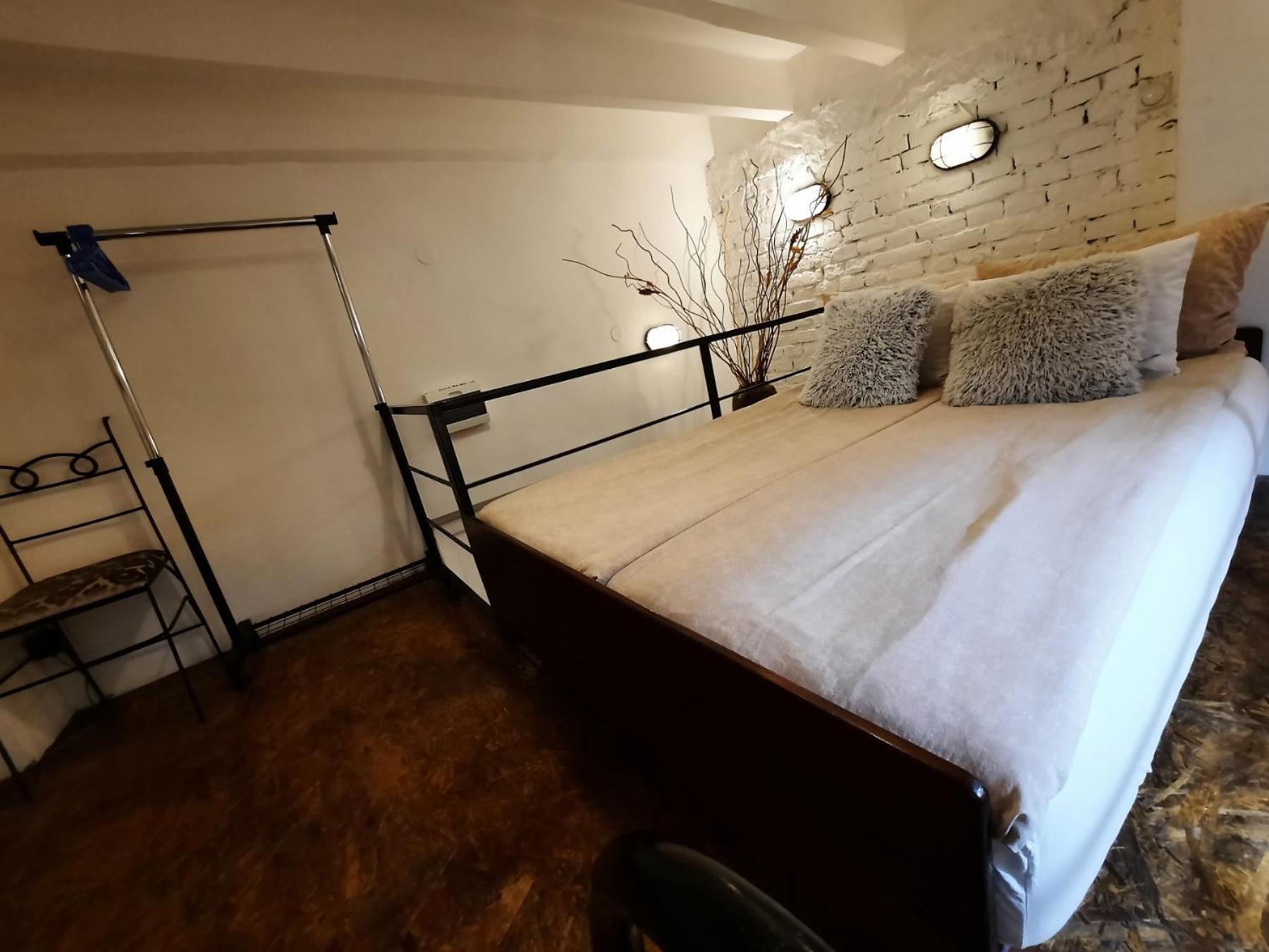 Authentic Belgrade Centre Hostel - Only Private Rooms Exterior photo